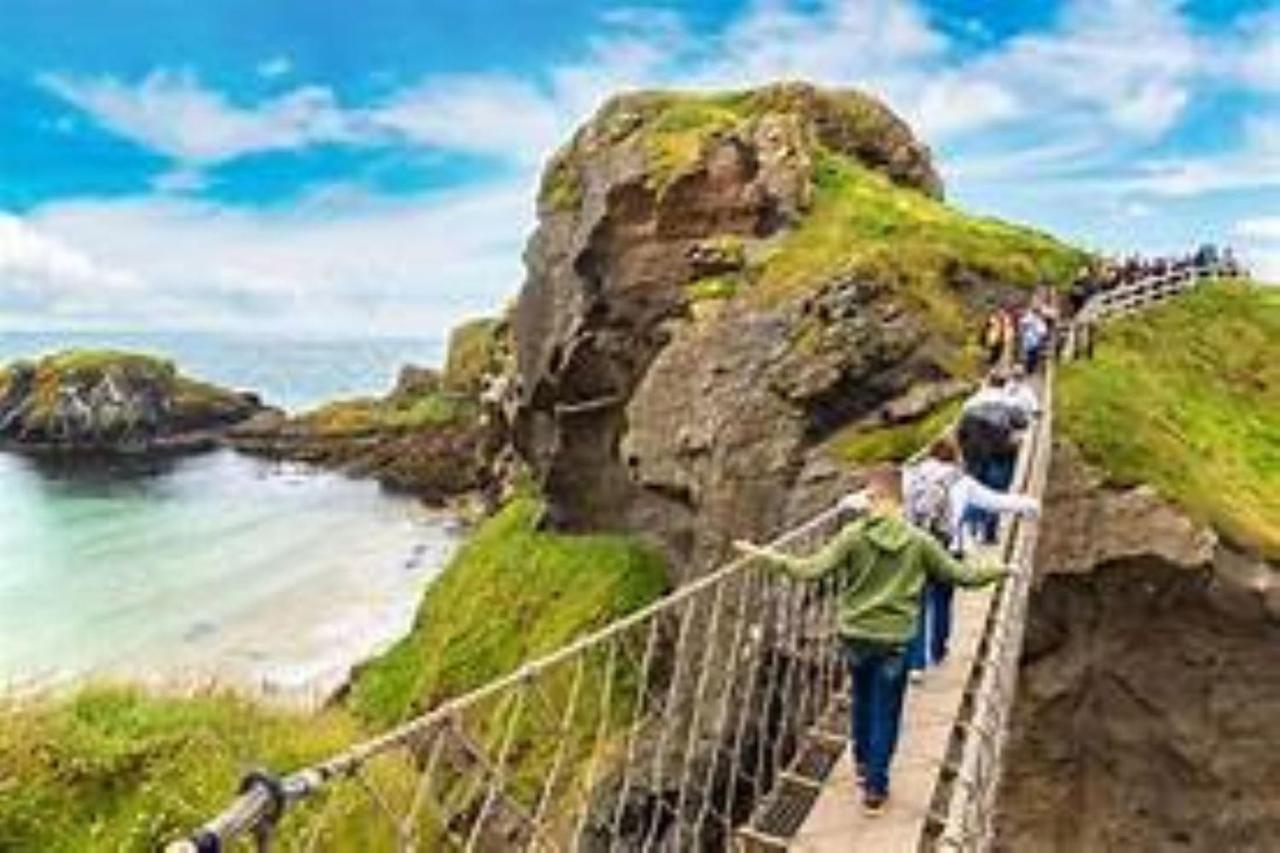 Bonnyview Glamping Hotel Ballycastle Eksteriør billede